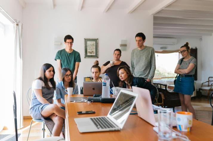 Remote versus On-Site: Finding the Right Balance in the Modern Workplace